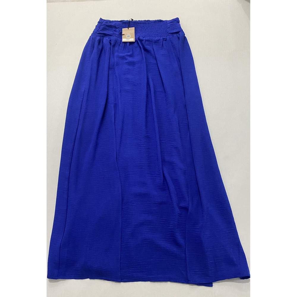 Promesa Blue Long Skirt. Medium. NWT